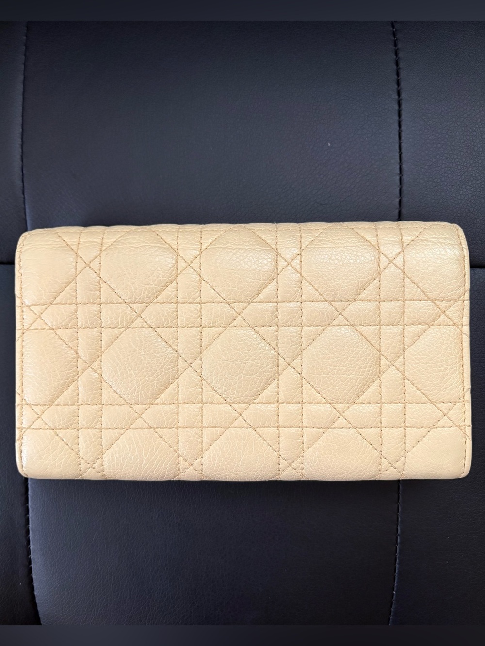 Christian Dior Cannage leather long wallet on chain in pale yellow - Picture 3 of 9